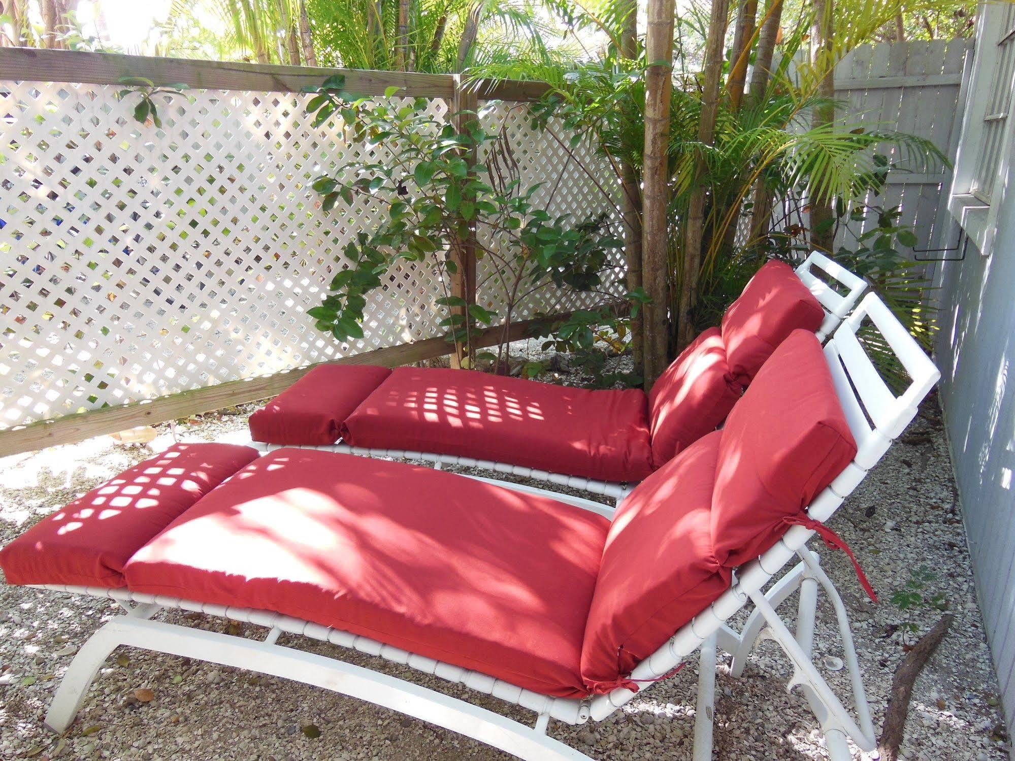 Tarpon Tale Inn Sanibel Exterior photo